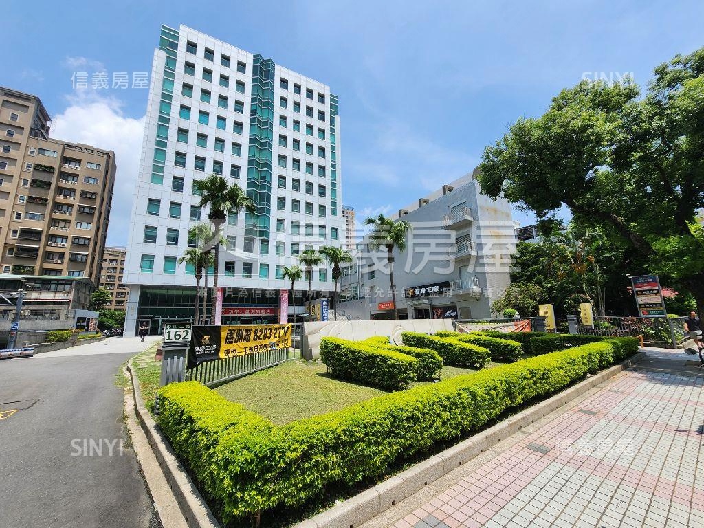 音樂廳對面收租三樓美寓房屋室內格局與周邊環境