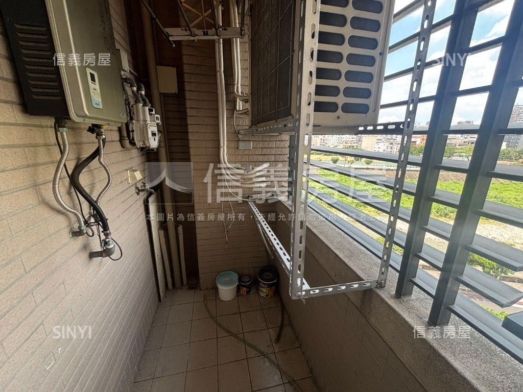 值得來看兩房休旅車位房屋室內格局與周邊環境