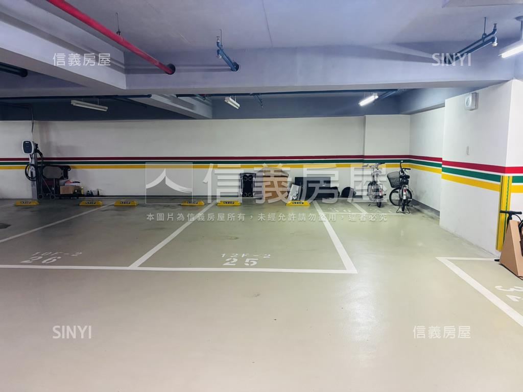 富利百代高規精美景觀３房房屋室內格局與周邊環境