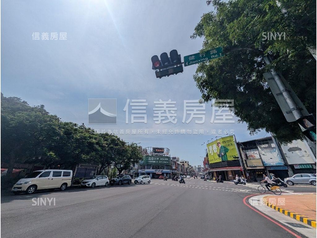 科博館大面寬店辦房屋室內格局與周邊環境