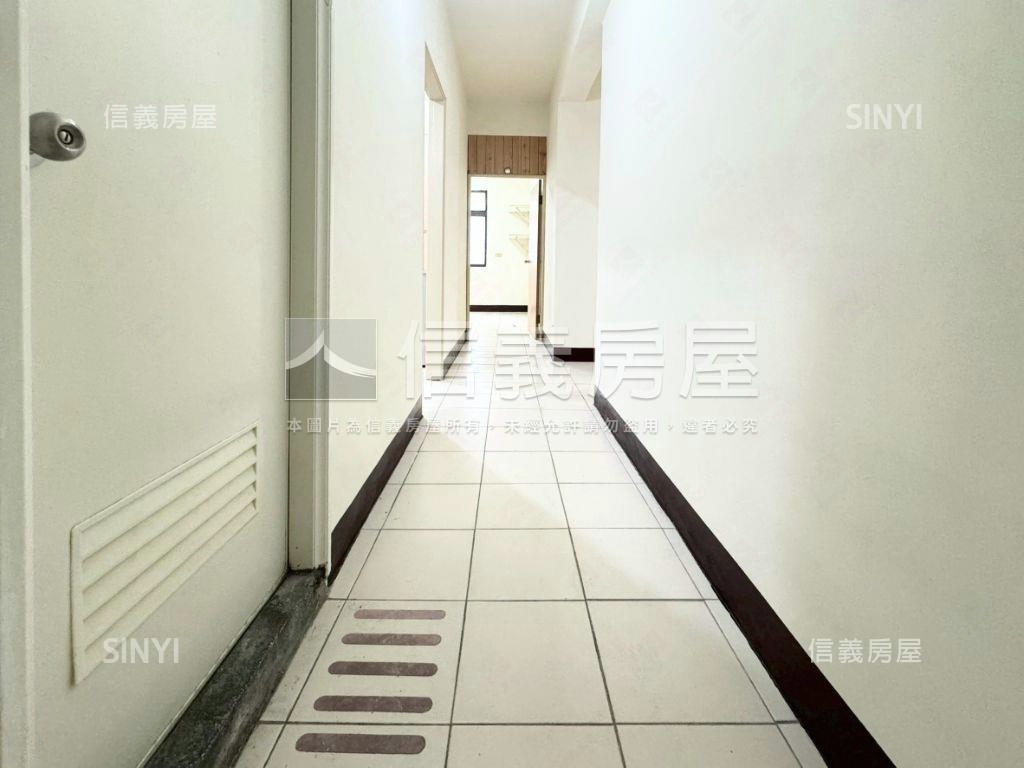低總價明亮四房美寓房屋室內格局與周邊環境