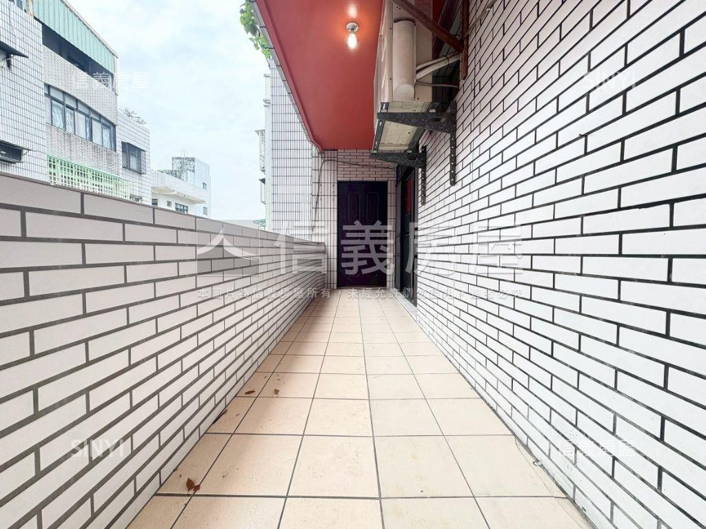 低總價明亮四房美寓房屋室內格局與周邊環境