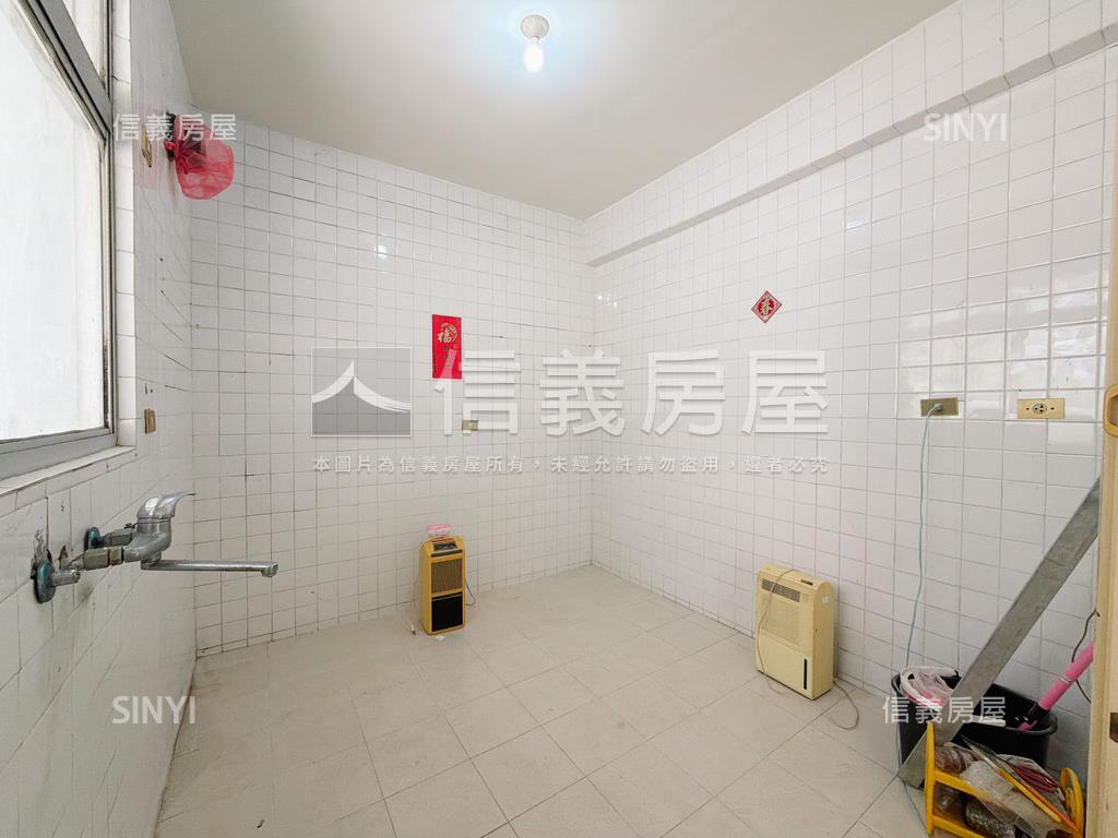 南天母綠意透天房屋室內格局與周邊環境