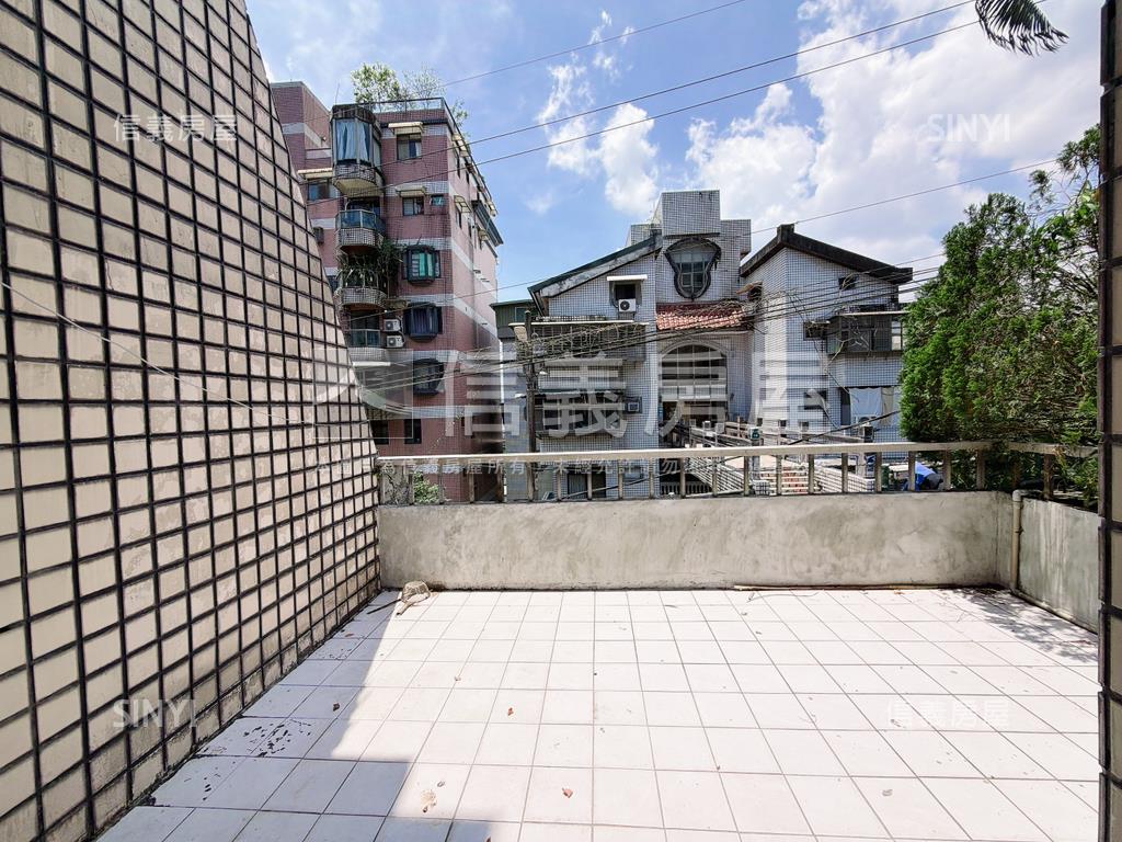 南天母綠意透天房屋室內格局與周邊環境
