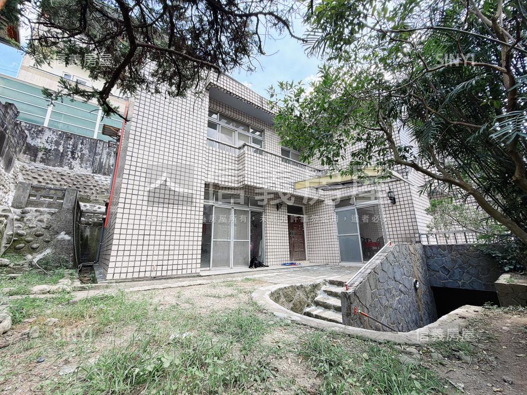 南天母綠意透天房屋室內格局與周邊環境