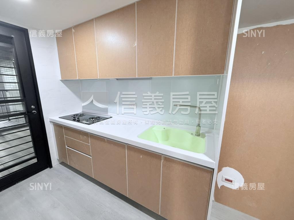 面河岸四房三衛兩主臥平車房屋室內格局與周邊環境