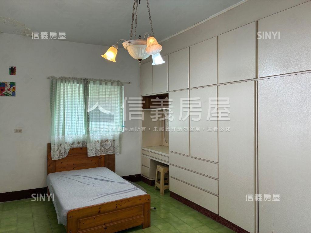 信德新村邊間明亮透天房屋室內格局與周邊環境