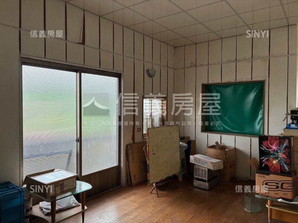 信德新村邊間明亮透天房屋室內格局與周邊環境