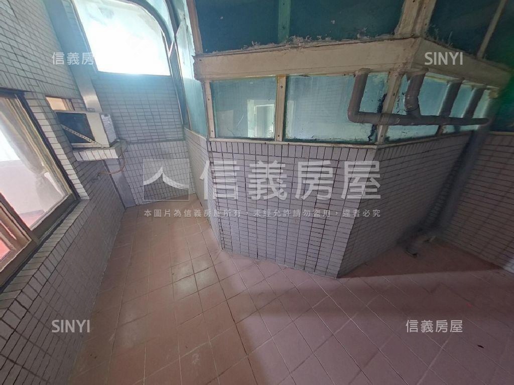 檸檬樹附平面車位房屋室內格局與周邊環境