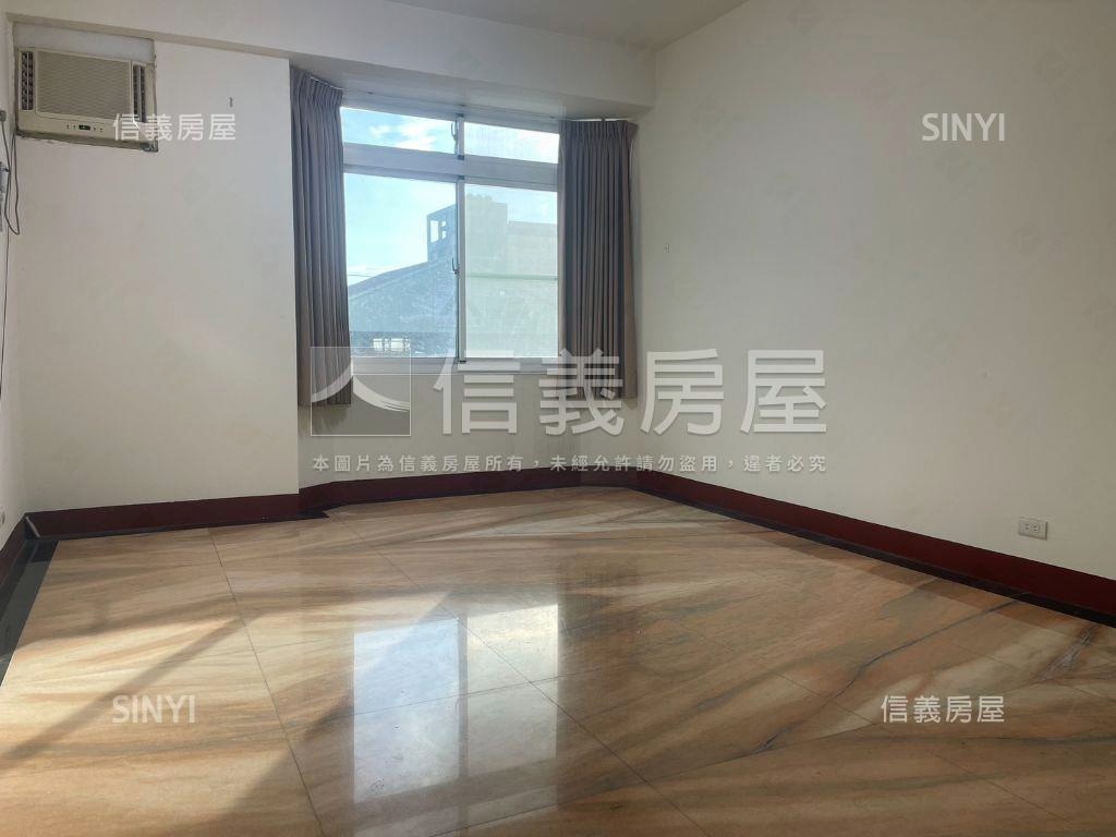 小港平和正路黃金店住房屋室內格局與周邊環境