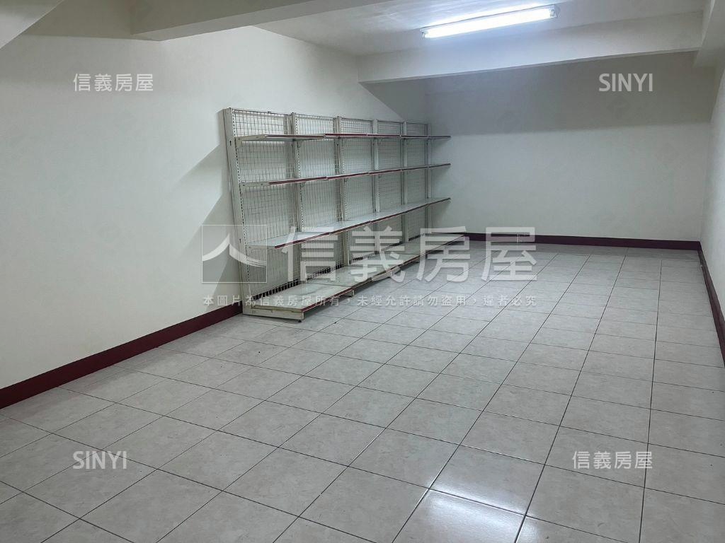 小港平和正路黃金店住房屋室內格局與周邊環境