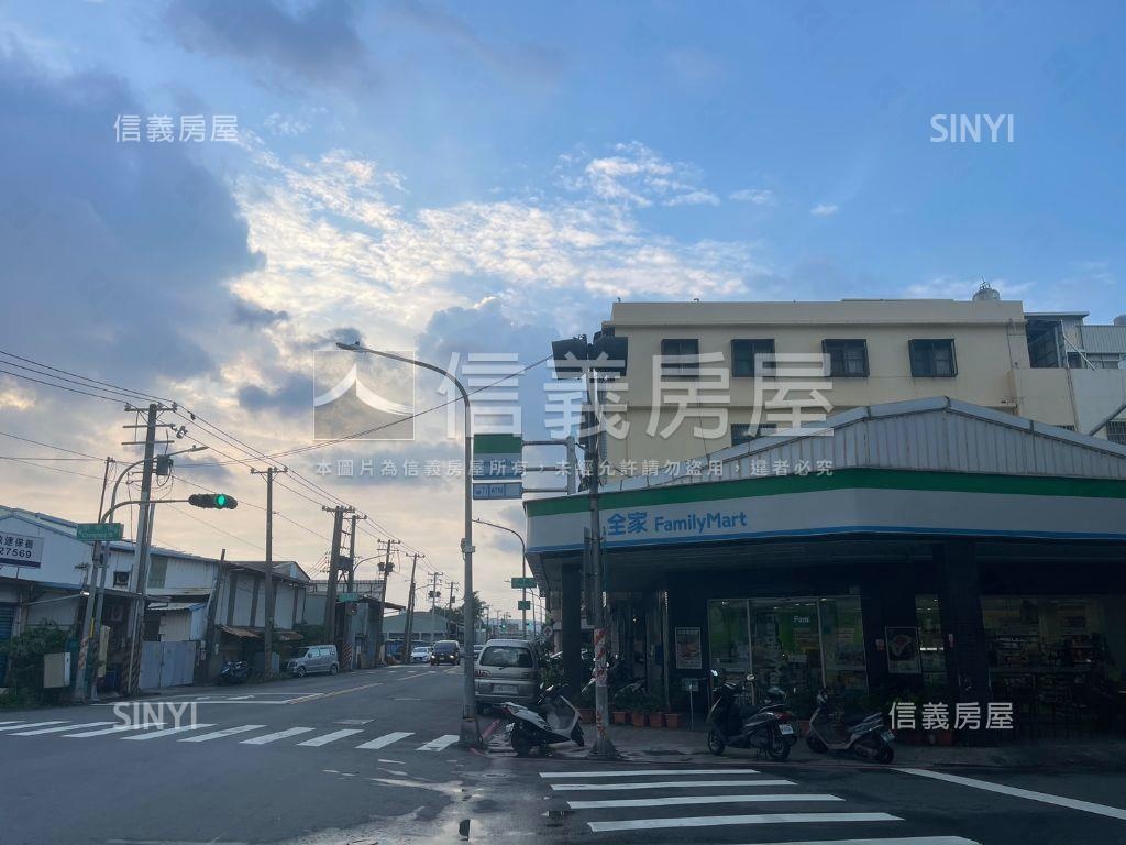 小港平和正路黃金店住房屋室內格局與周邊環境