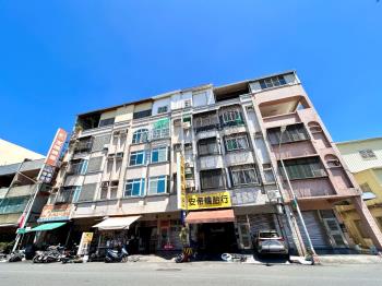 小港平和正路黃金店住