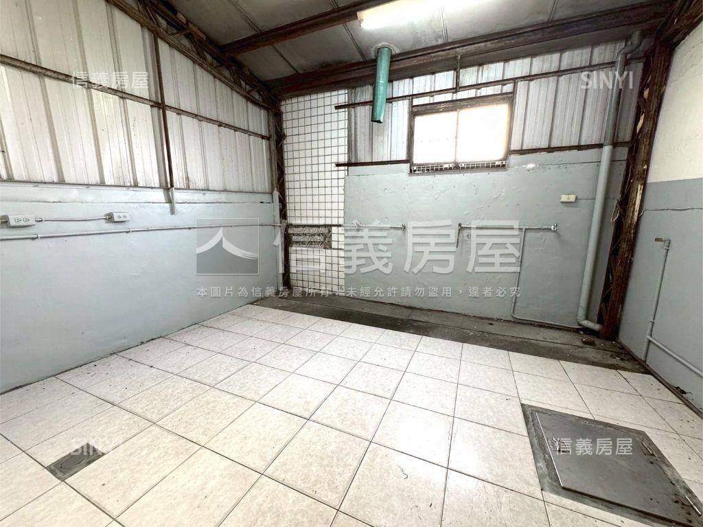 東大路鄰近中科透天店面房屋室內格局與周邊環境