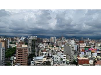 小資成家高樓視野園道宅
