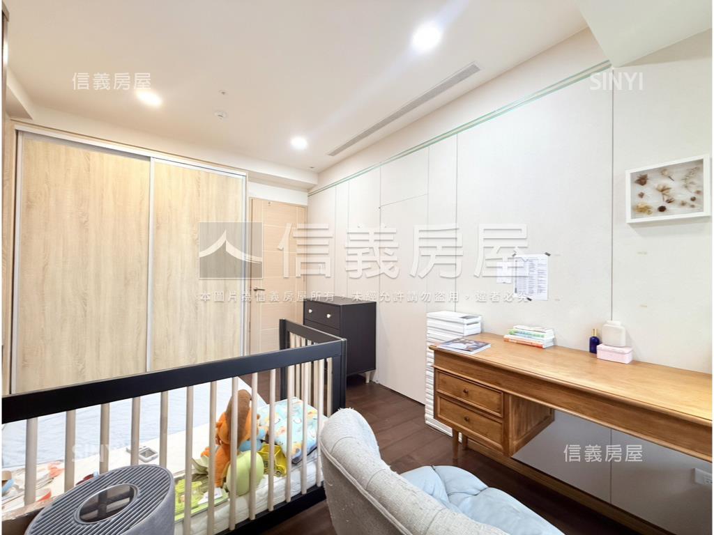 江南大宅三房車房屋室內格局與周邊環境