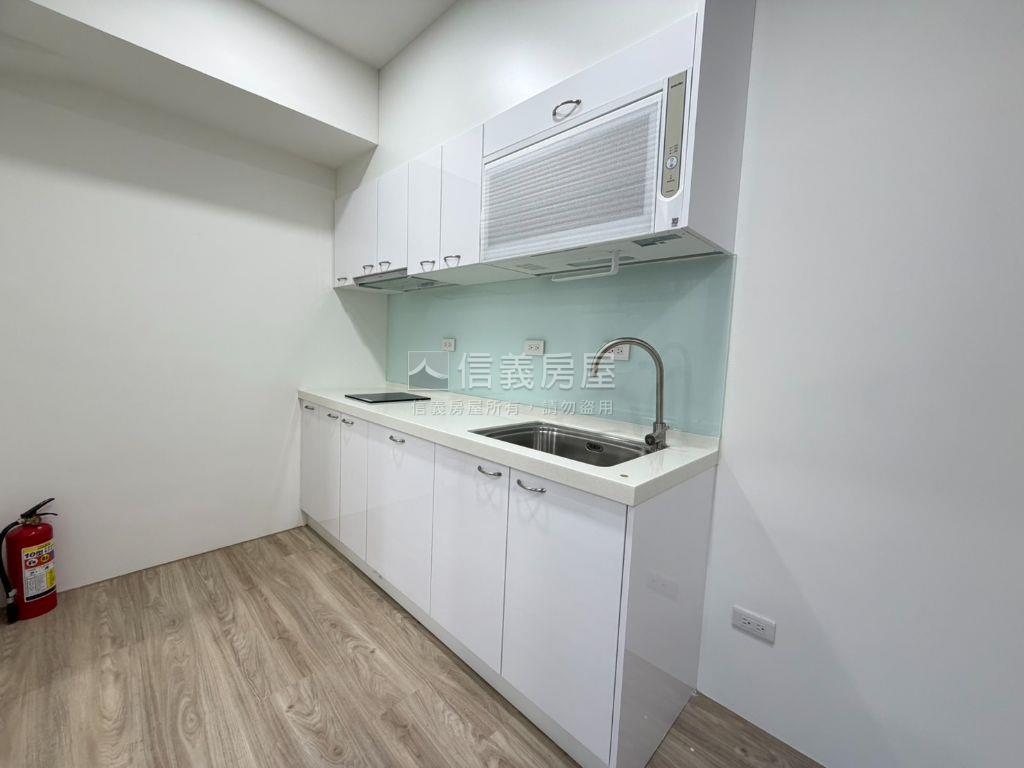 羅馬★風和日麗房屋室內格局與周邊環境