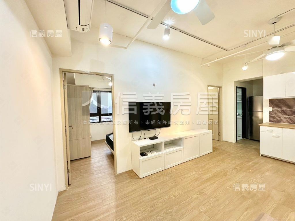 源力時代景觀２房＋車位房屋室內格局與周邊環境