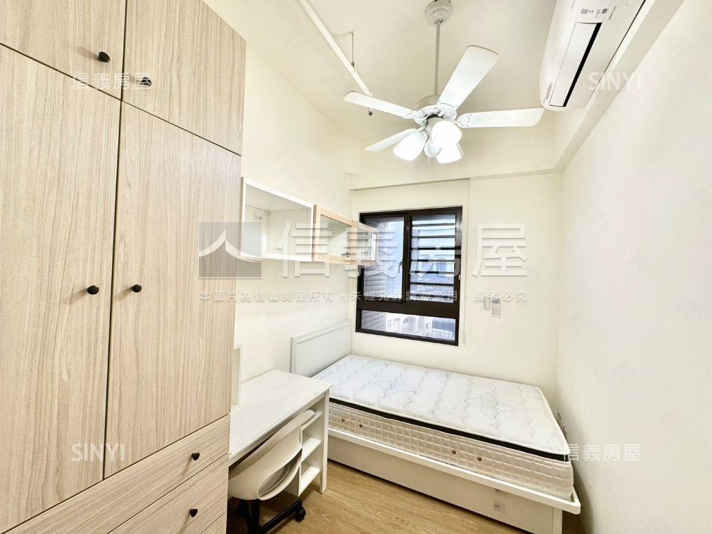 源力時代景觀２房＋車位房屋室內格局與周邊環境