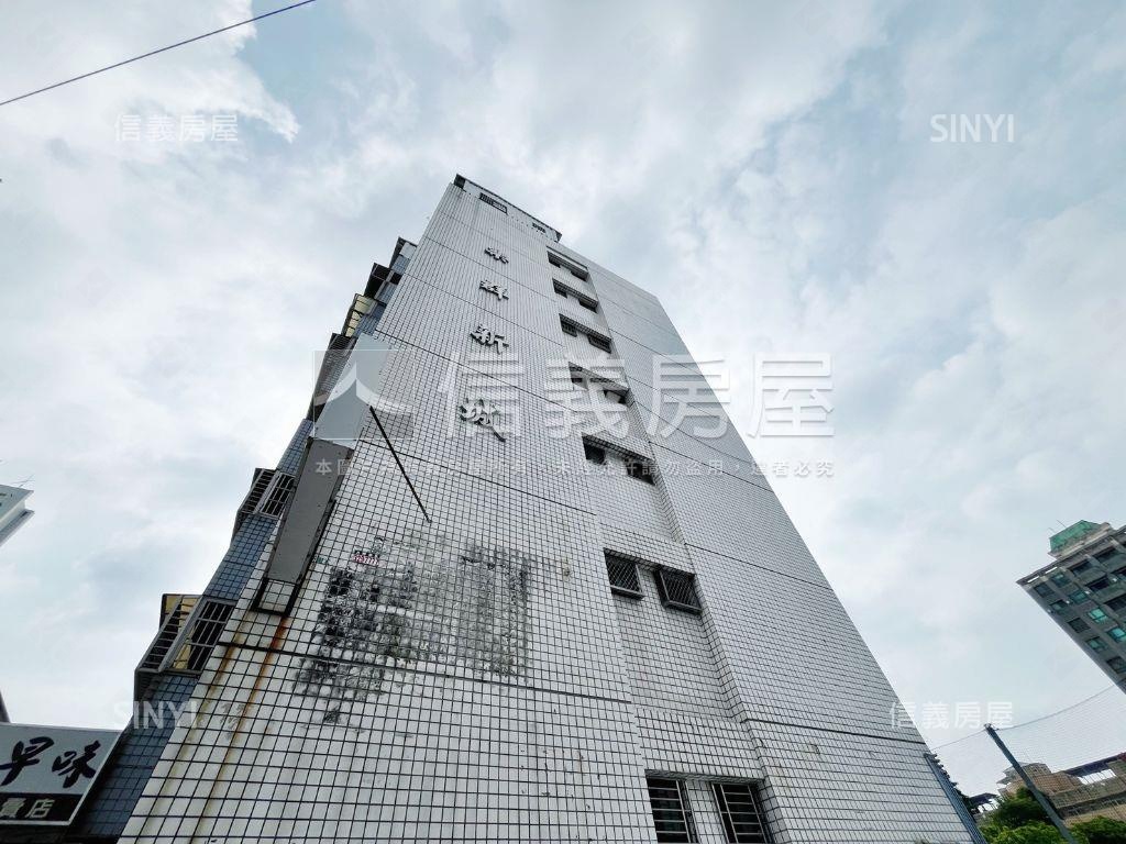 近一中育仁國小電梯大三房房屋室內格局與周邊環境