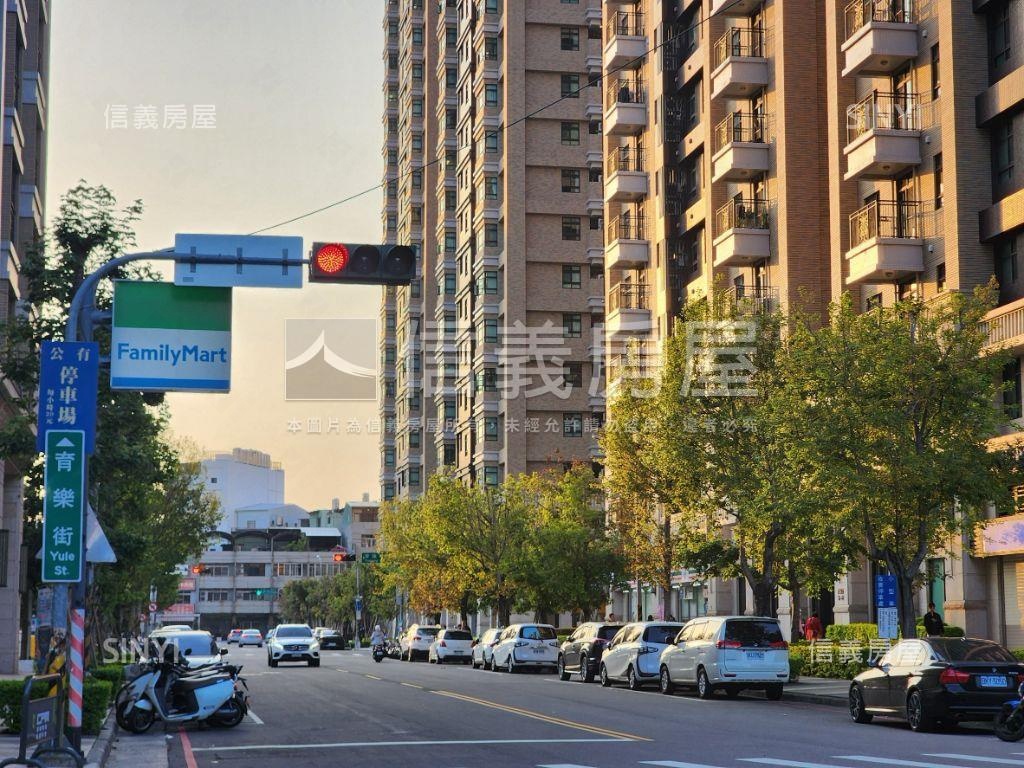 近一中育仁國小電梯大三房房屋室內格局與周邊環境