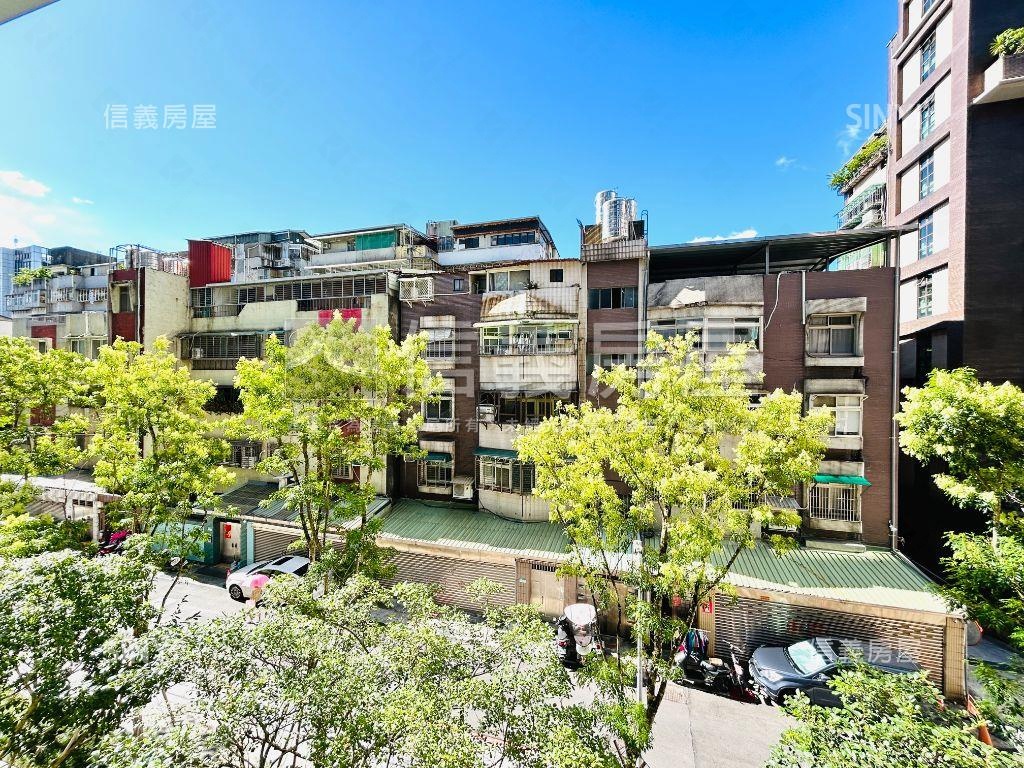 中山區三房看綠蔭房屋室內格局與周邊環境