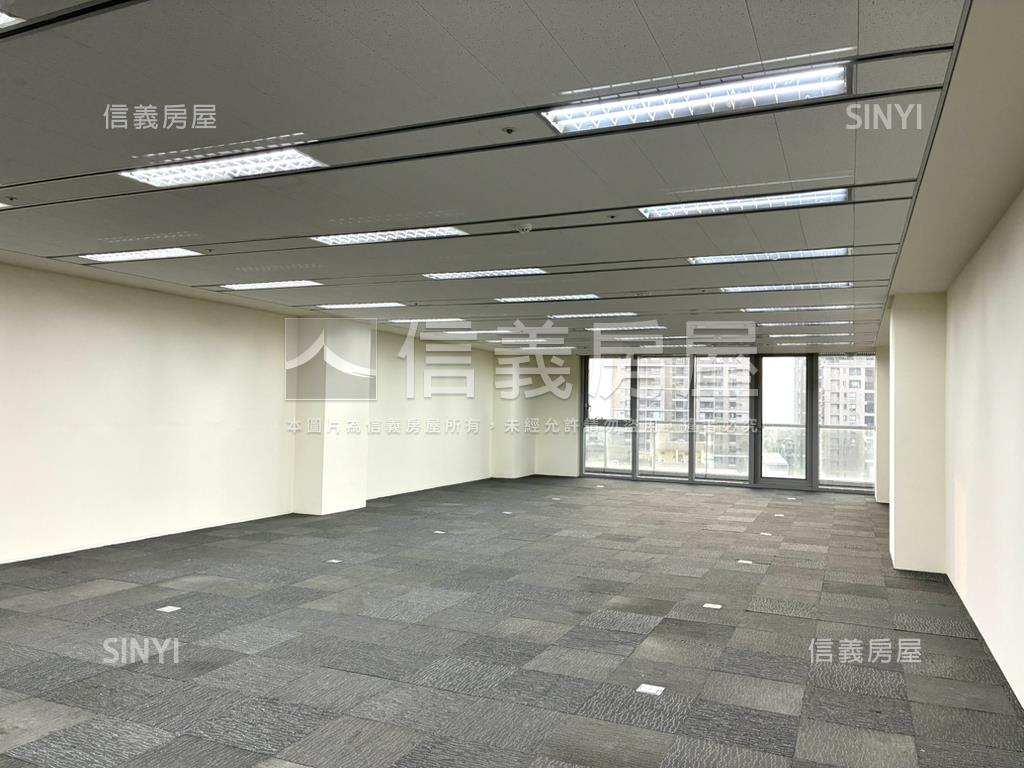 七期商辦首選ＣＢＤ看這間房屋室內格局與周邊環境