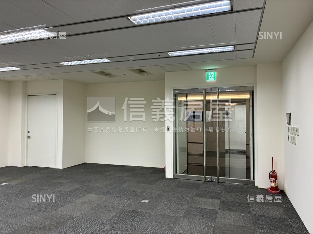 七期商辦首選ＣＢＤ看這間房屋室內格局與周邊環境