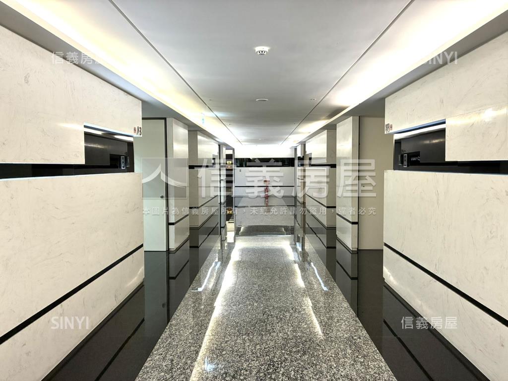 七期商辦首選ＣＢＤ看這間房屋室內格局與周邊環境