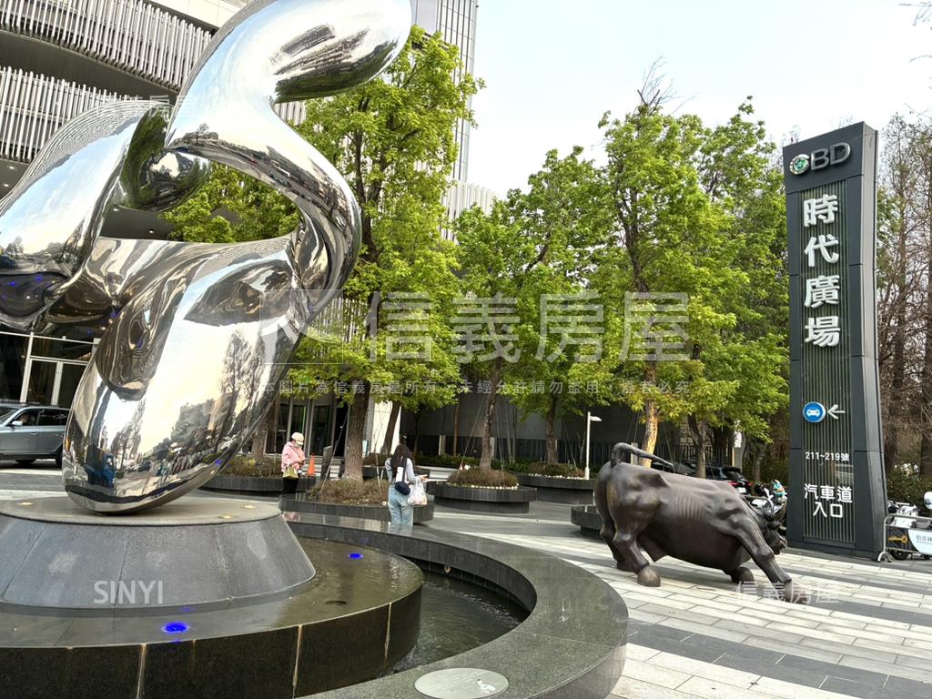 七期商辦首選ＣＢＤ看這間房屋室內格局與周邊環境