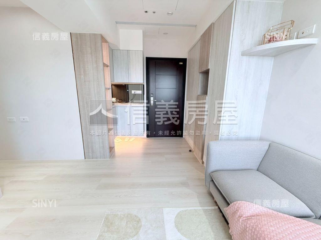 太陽帝國鋼骨高樓山景屋房屋室內格局與周邊環境