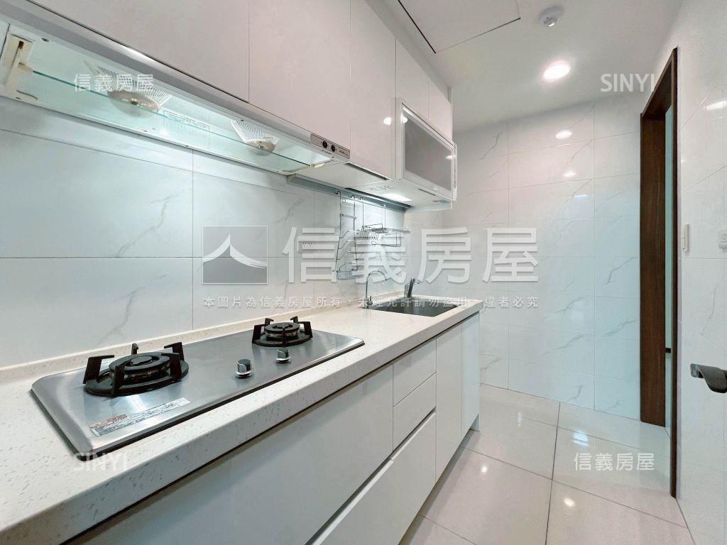 微笑城市三房平車大露臺房屋室內格局與周邊環境