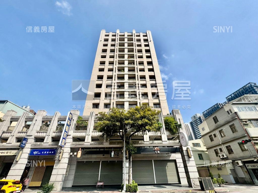 新案首選巨蛋裝潢三房平車房屋室內格局與周邊環境