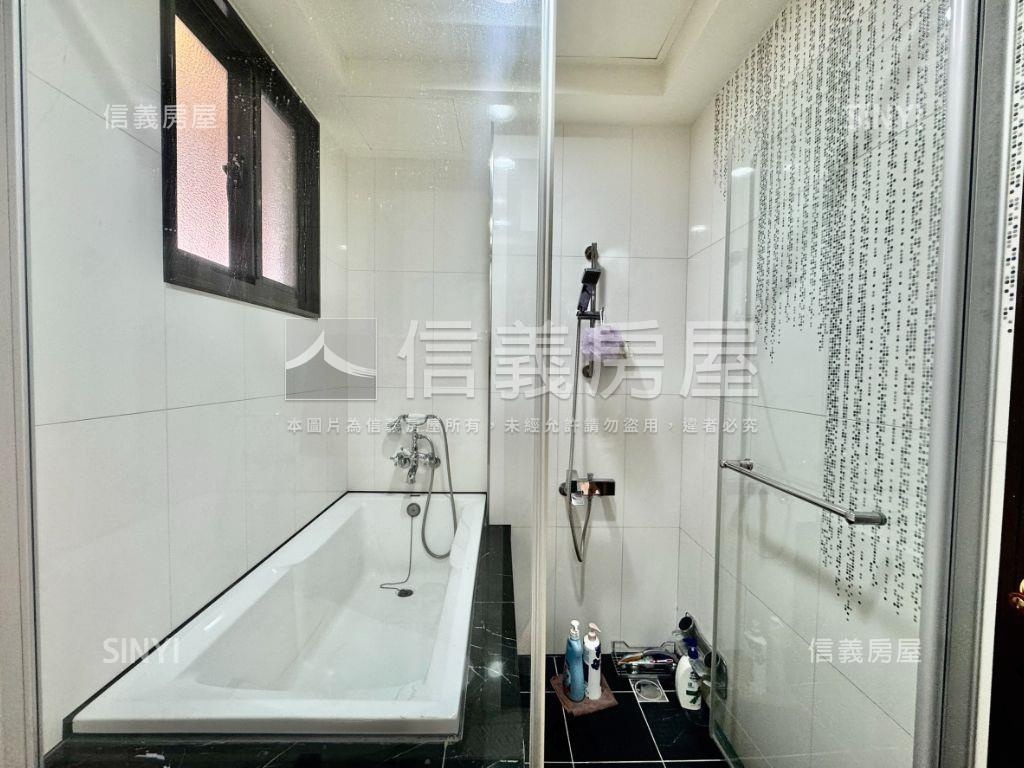 新案首選巨蛋裝潢三房平車房屋室內格局與周邊環境