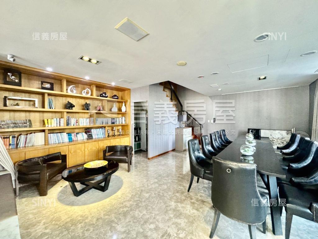 新案首選巨蛋裝潢三房平車房屋室內格局與周邊環境