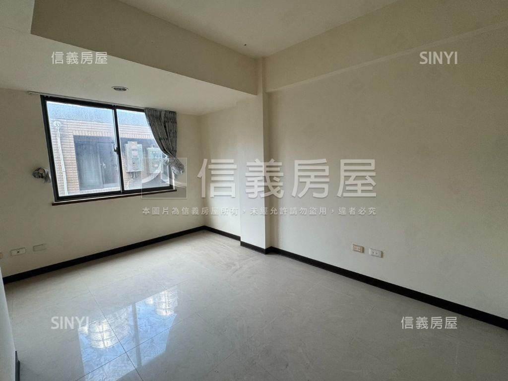 正建國路金店面房屋室內格局與周邊環境