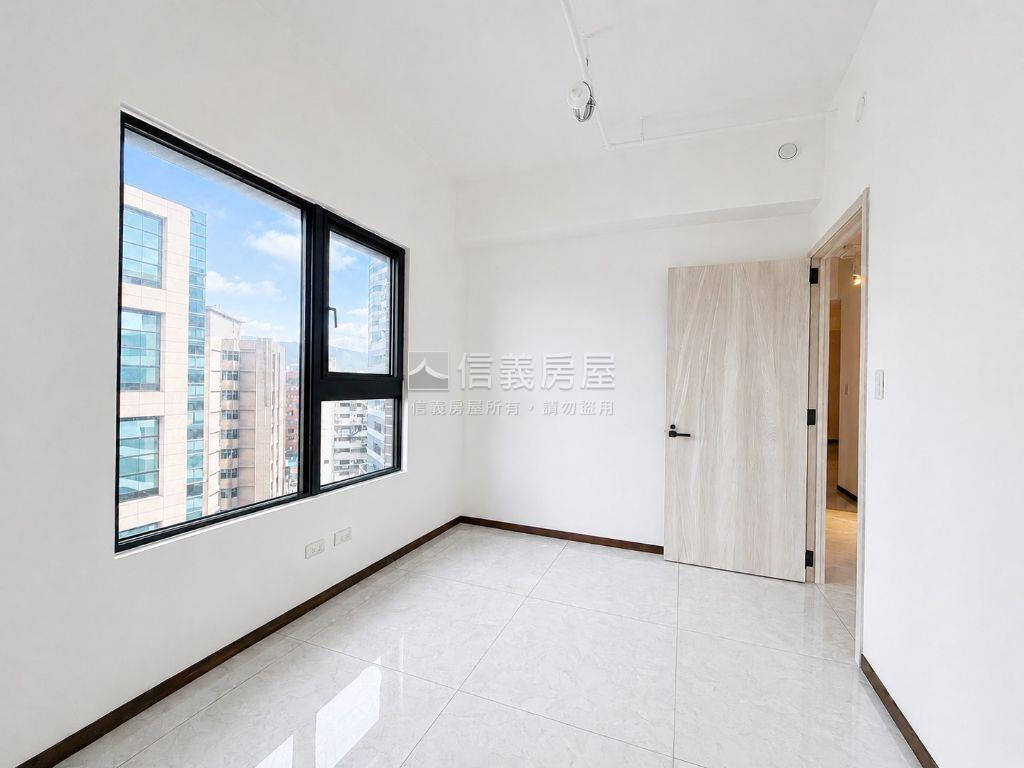 可看屋！全坤１０１十一樓房屋室內格局與周邊環境
