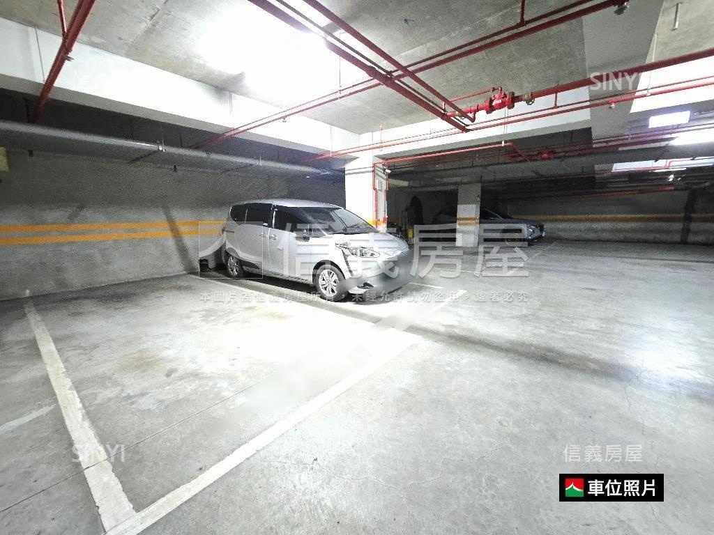 近捷運稀有緣圓園三房車位房屋室內格局與周邊環境