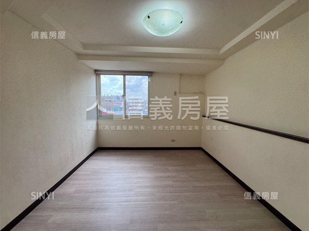 美術園道旁低總價三房平車房屋室內格局與周邊環境