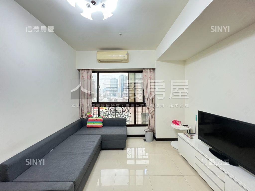 三輝謙匯景觀２房車位房屋室內格局與周邊環境