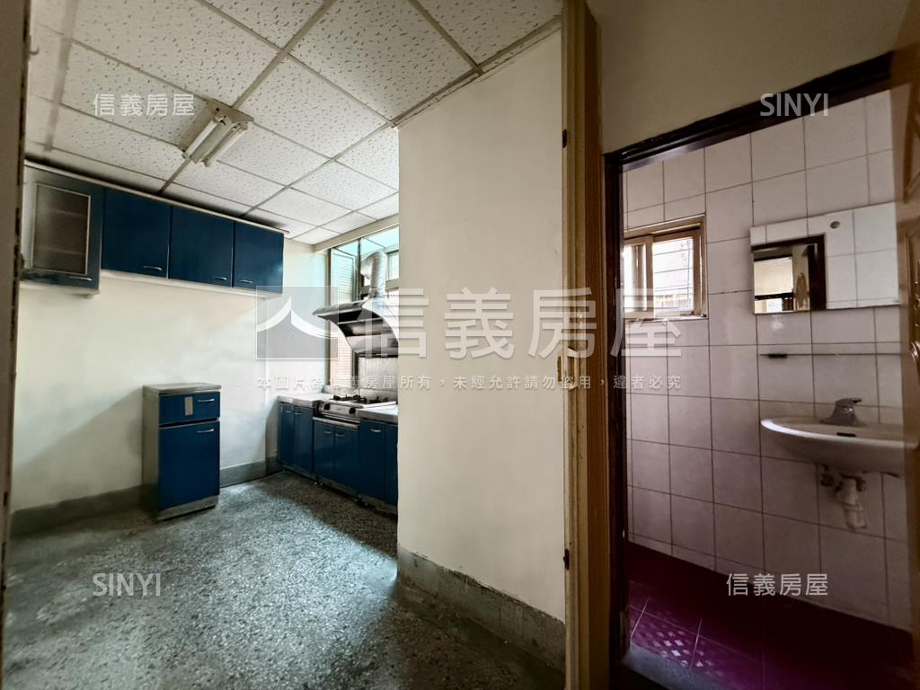 後甲生活圈幽靜面寬透天房屋室內格局與周邊環境