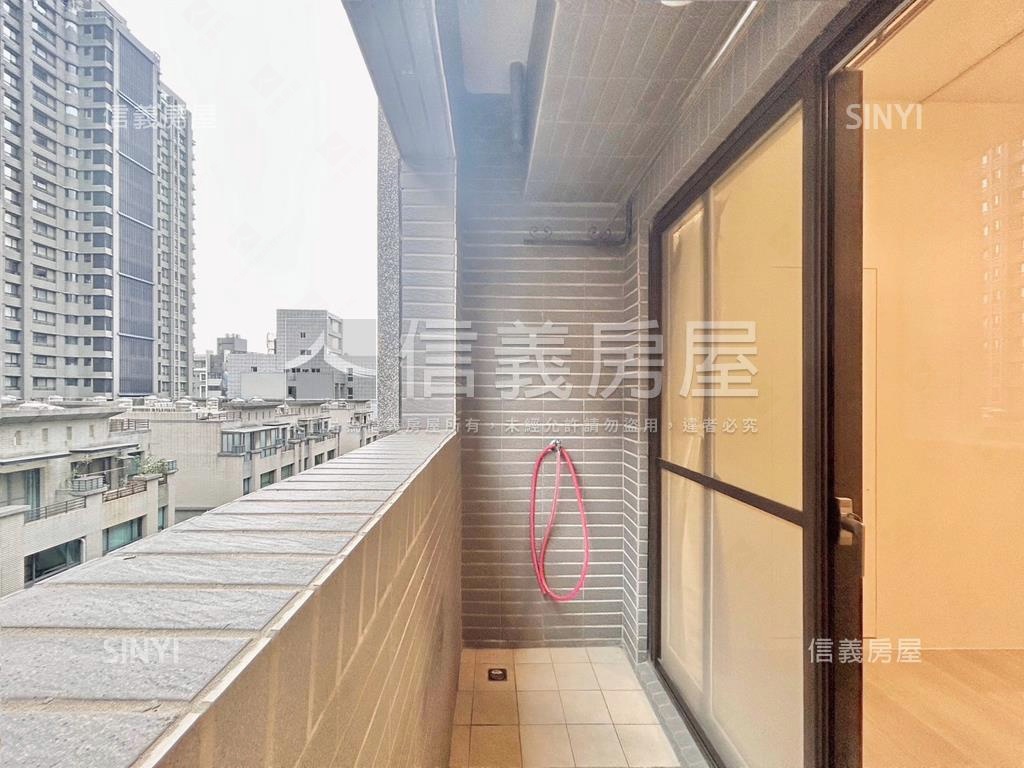 好ＦＵＮ美裝潢在這裡房屋室內格局與周邊環境