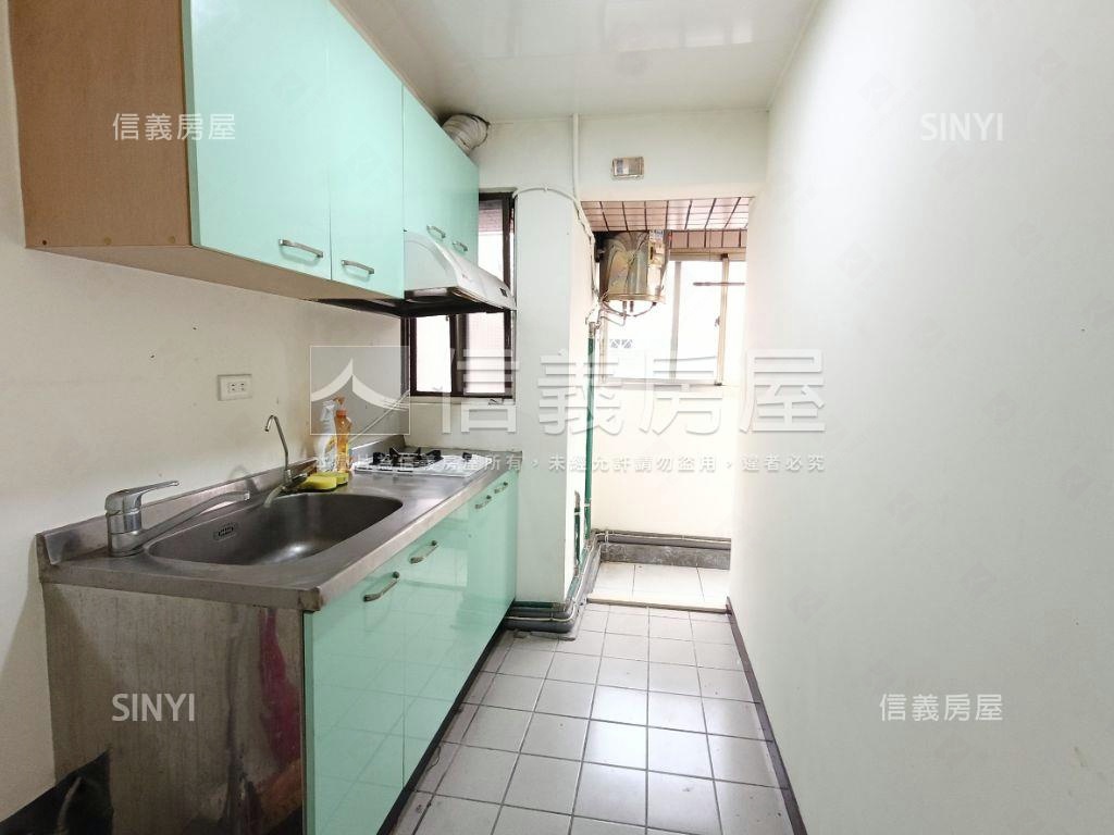 江山萬里兩房房屋室內格局與周邊環境