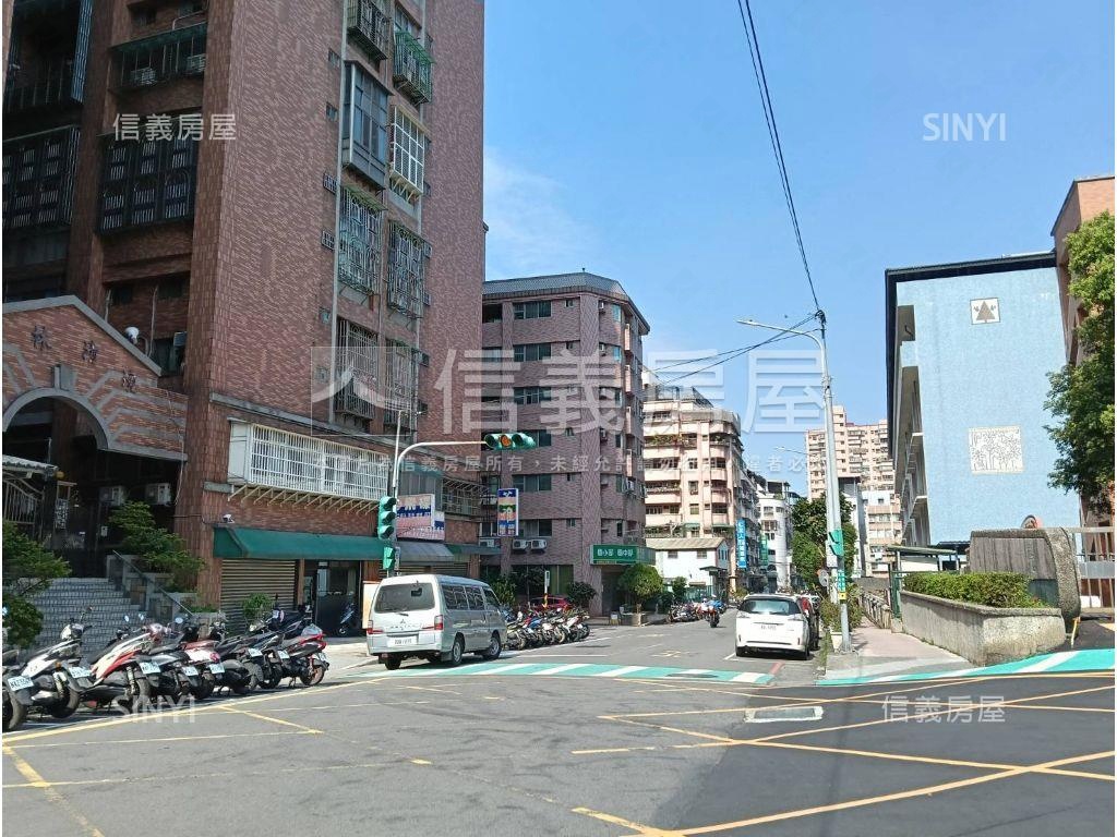 江山萬里兩房房屋室內格局與周邊環境
