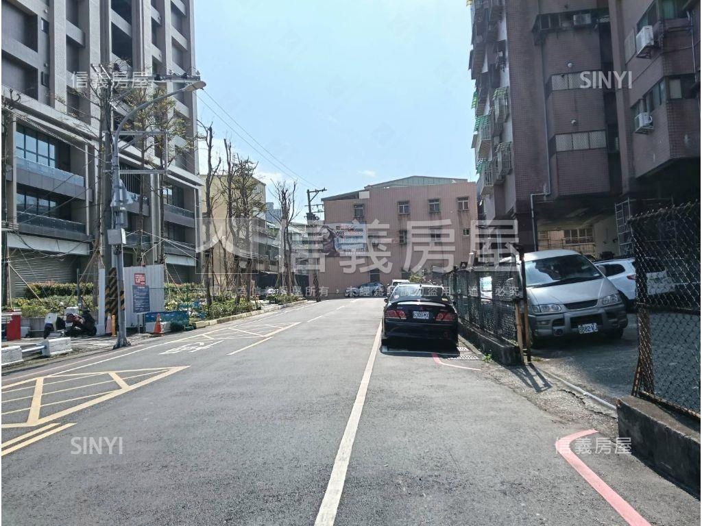 江山萬里兩房房屋室內格局與周邊環境