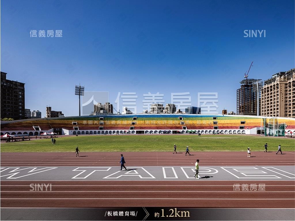 挑高三房露臺戶房屋室內格局與周邊環境