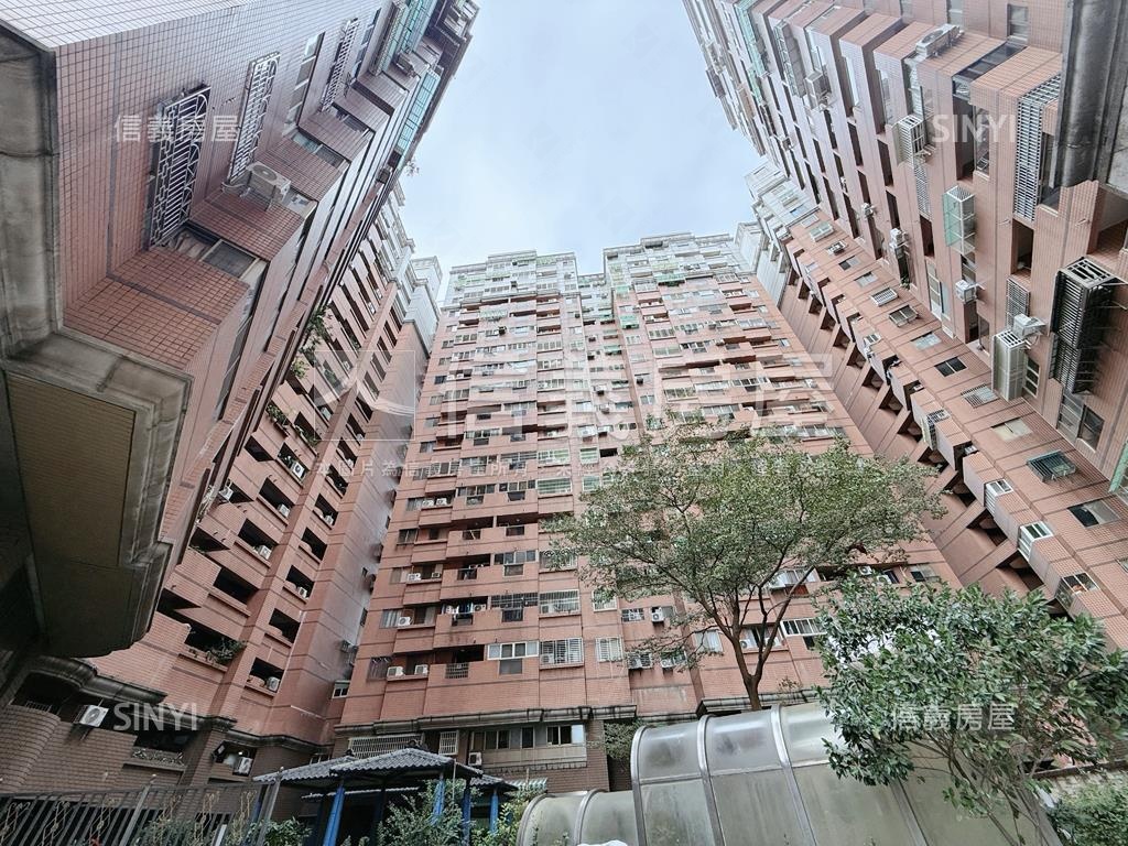 西區首購投資溫馨小套房房屋室內格局與周邊環境