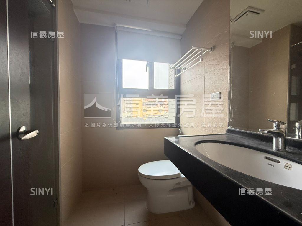 勝美松竹邊間三房雙車位房屋室內格局與周邊環境