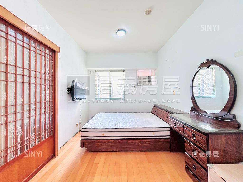 近愛買小資族套房房屋室內格局與周邊環境