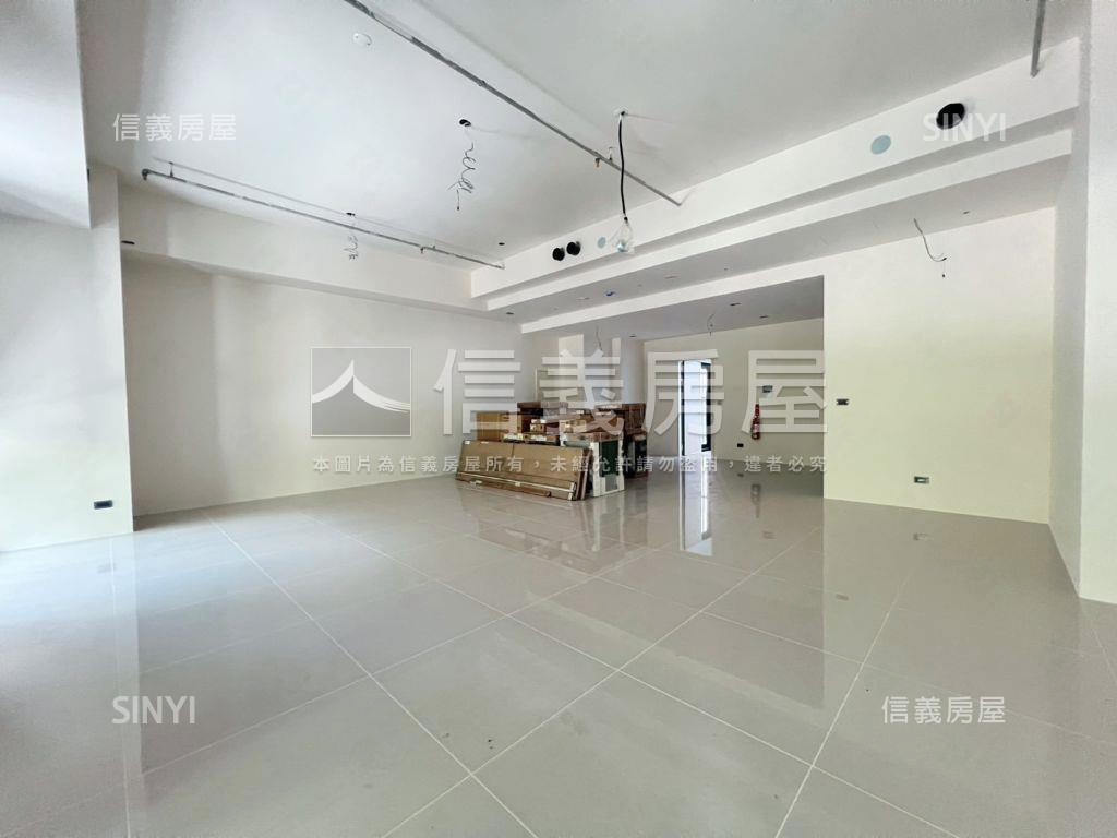 坤山央央店面房屋室內格局與周邊環境